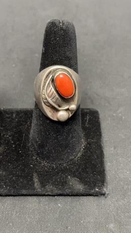 NATIVE AMERICAN DESIGN RED CORAL RING 18G