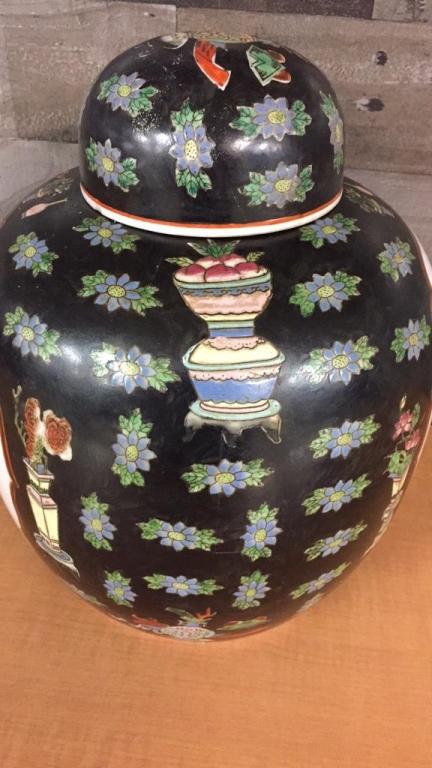 ANTIQUE CHINESE HANDPAINTED BLACK GINGER JAR