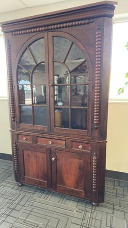 ANTIQUE ENGLISH CORNER DISPLAY CABINET