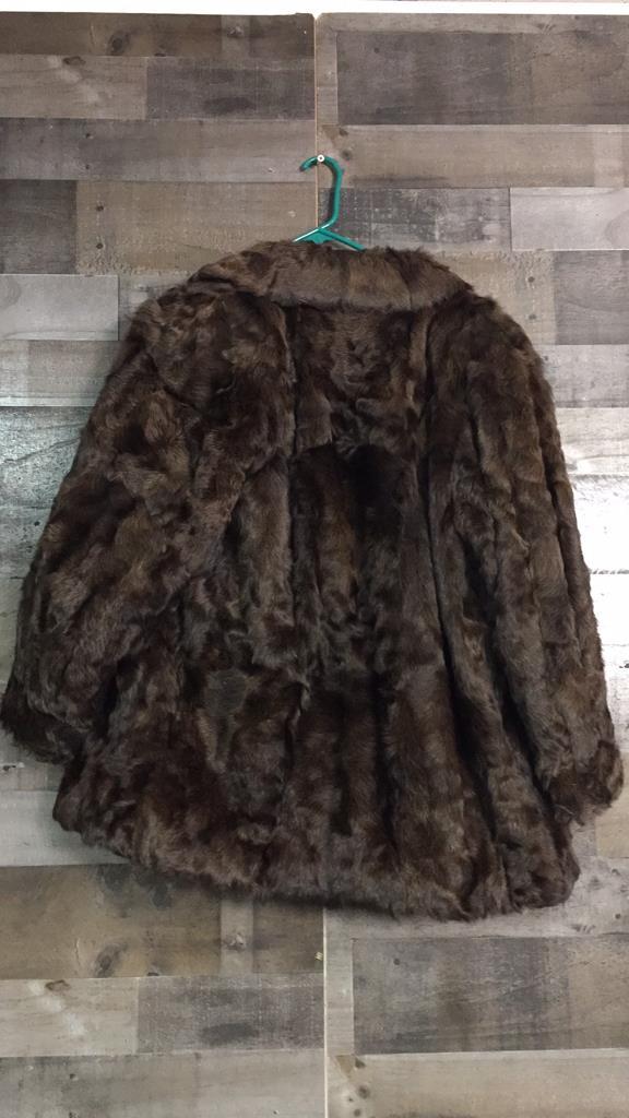 VINTAGE BROWN FUR COAT