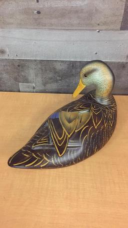 HAND-PAINTED SOLID WOOD DECOY DUCK
