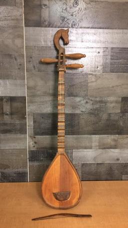 DECORATIVE MONGOLIAN 3-STRINGED FOLK INSTRUMENT