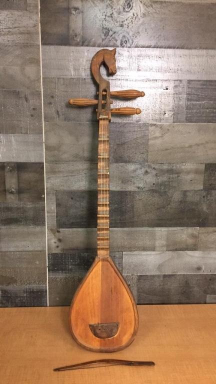 DECORATIVE MONGOLIAN 3-STRINGED FOLK INSTRUMENT