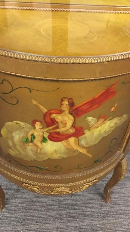 HAND PAINTED FRENCH LOUIS XV STYLE GLASS CABINET