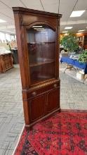 DREXEL MAHOGANY CORNER CABINET