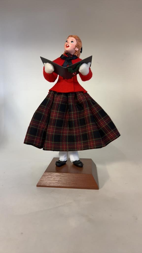 SIMPICH CHARACTER DOLL CAROLLER "RED SKIRT GIRL"