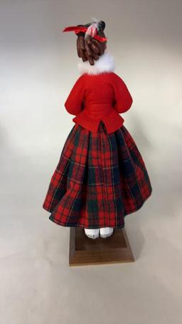 SIMPICH CHARACTER DOLL CAROLLER "MUFF LADY"