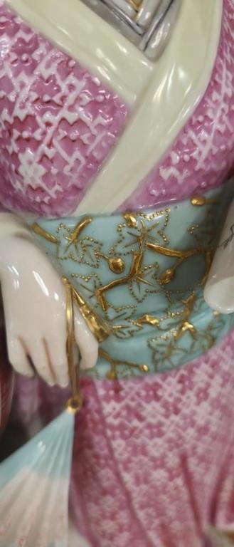 RARE ROYAL WORCESTER JAPANESE LADY BY HADLEY