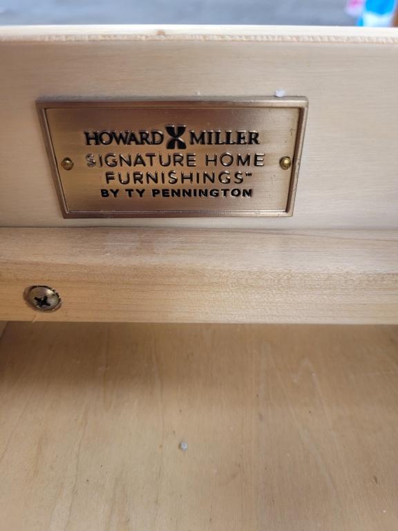 HOWARD MILLER CHAIRSIDE TABLE