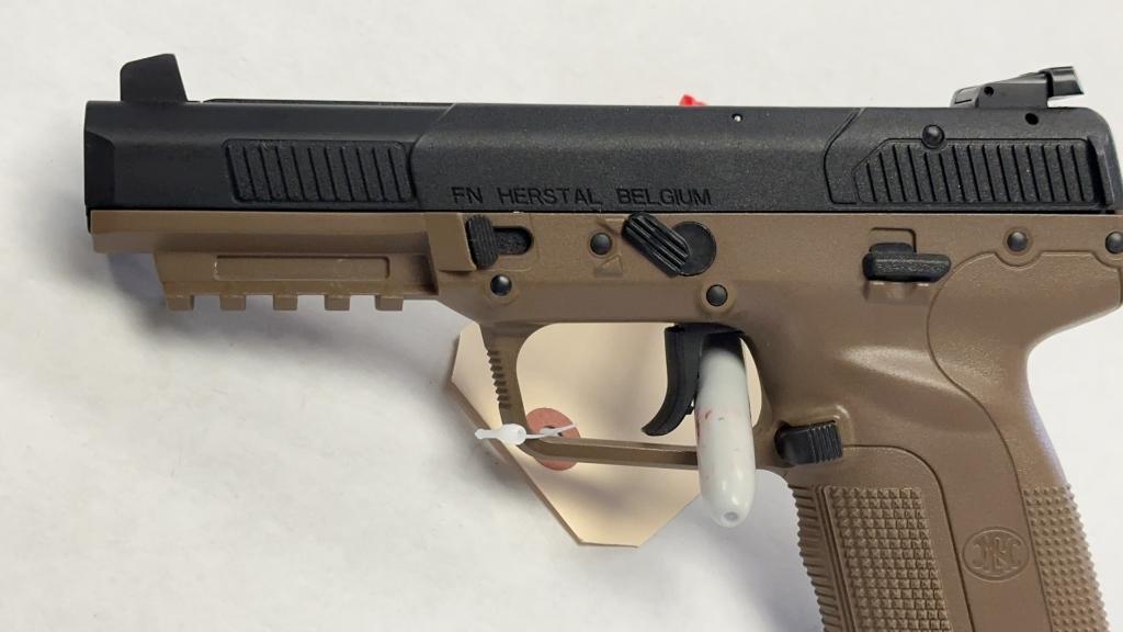 FN FIVE-SEVEN 5.7X28CAL SN#386385984