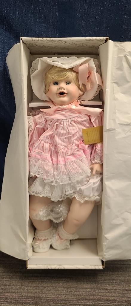 DOLL