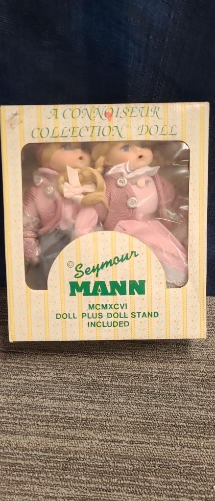 DOLLS