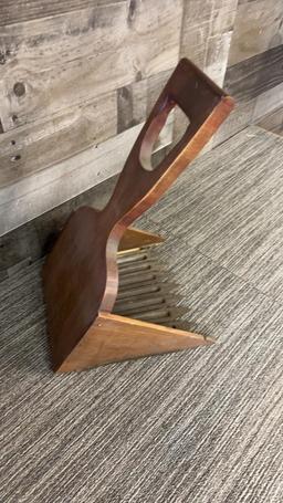 EARLY WOODEN CRANBERRY SCOOP RAKE