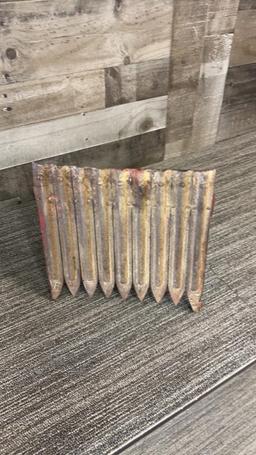 EARLY WOODEN CRANBERRY SCOOP RAKE