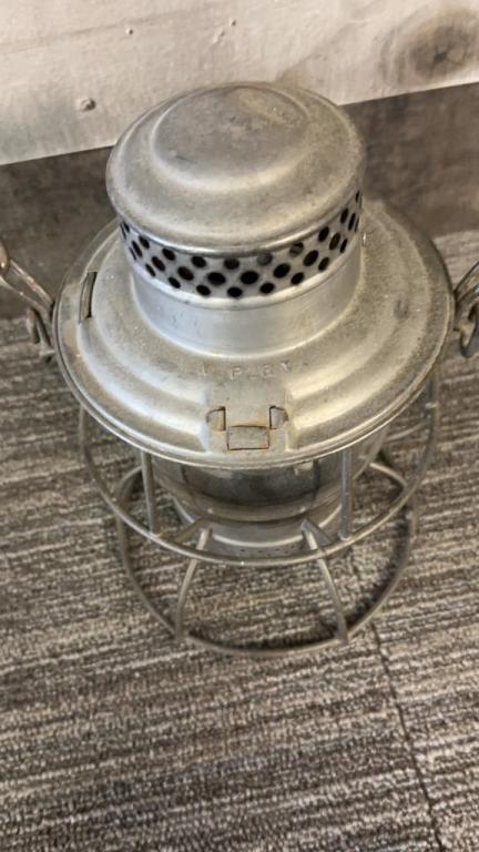 ADAMS & WESTLAKE CO RAILROAD LANTERN