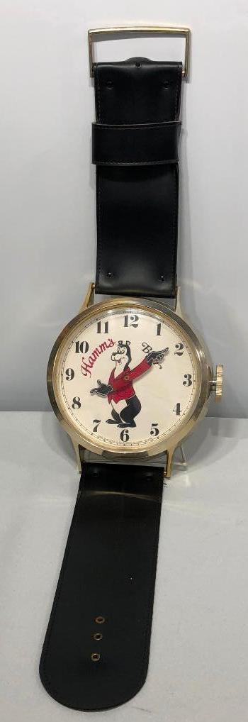 Hamm's Beer Battery Operated Wrist Watch Clock w/ Hamm's Beer Bear the Beer Bear