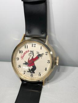 Hamm's Beer Battery Operated Wrist Watch Clock w/ Hamm's Beer Bear the Beer Bear