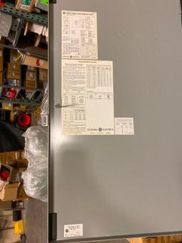 New GE, Magnetic Starter Combination,Catalog # CR308E1021GAAAAA, 3 Poles, 3 Overloads, Type 1