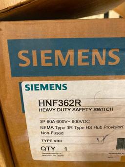 Lot of 5 Siemens Heavy Duty Safety Switches (3) HNF261R, (2) HNF362R