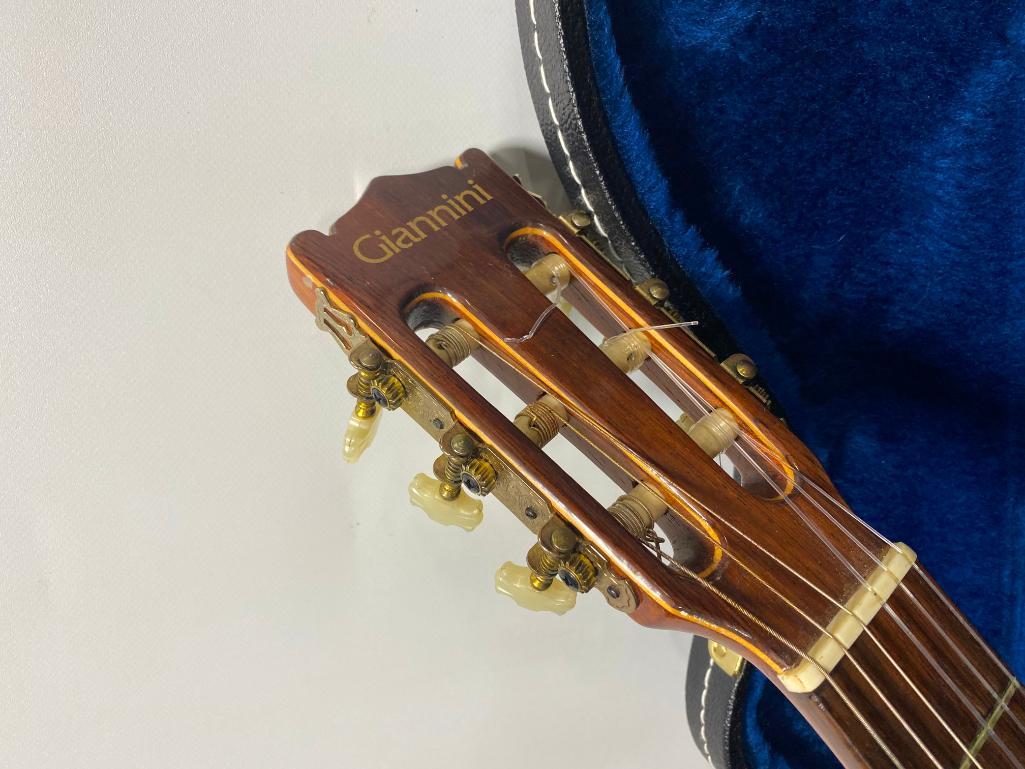Giannini Guitar, AWN 300 Classical 1973 Handmade Brazil High End in Lay Work