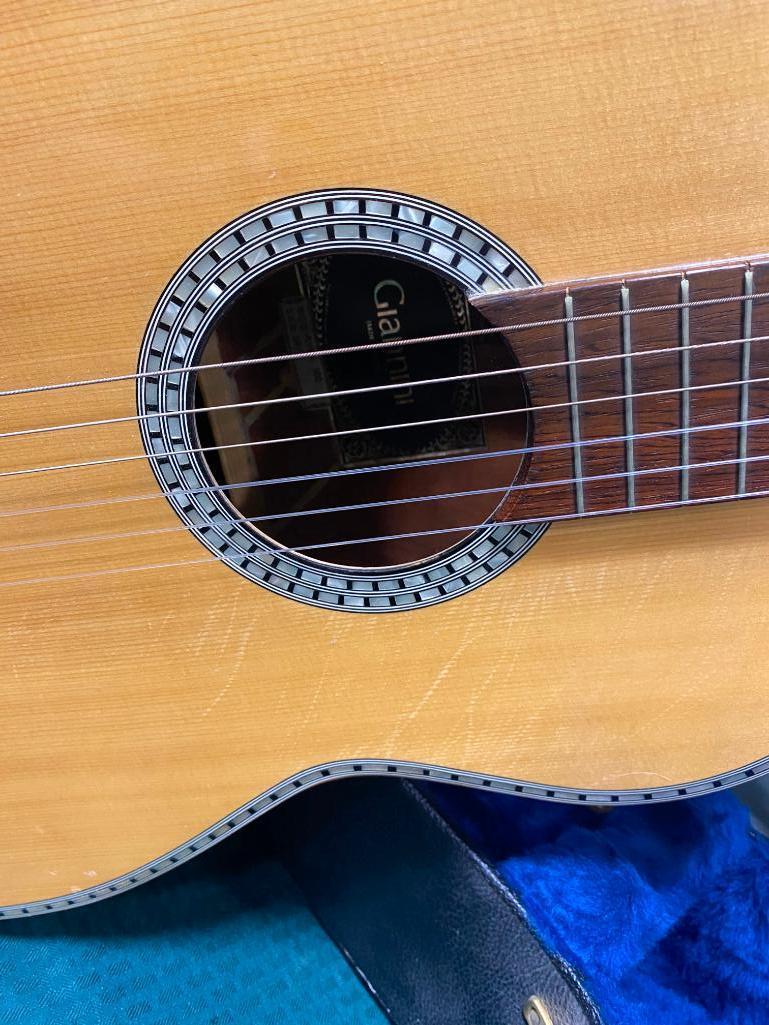 Giannini Guitar, AWN 300 Classical 1973 Handmade Brazil High End in Lay Work