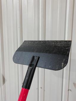 Lot of 2 Bully Tools Scrapers w/ Fiberglass Handles