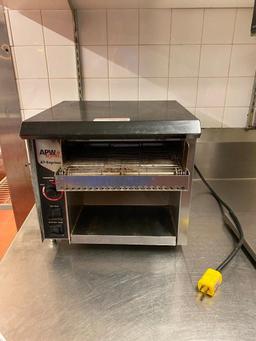 AP Wyott AT-Express Conveyor Toaster Oven