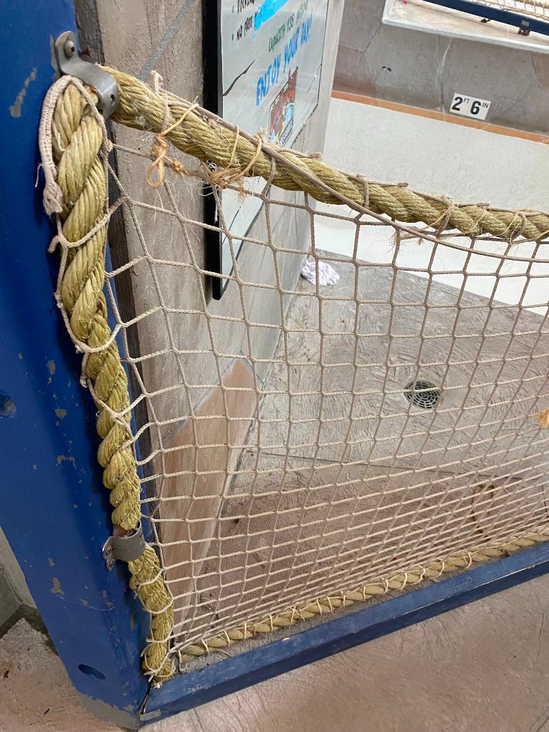 1,000+- Feet of 42in Wide Net w/ Upper and Lower HD Ropes - Used as Fencing and Decoration