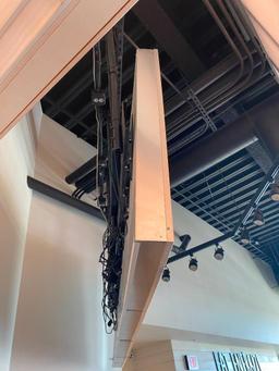 4-Panel LED LCD 40in Samsung TV Digital Menu / Message Board w/ Ceiling Mount Bracket w/ Lenovo