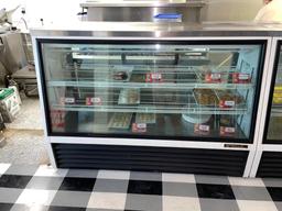 True TSID-72-3 72in Full Service Deli Case w/ Straight Glass - (3) Levels, 115v