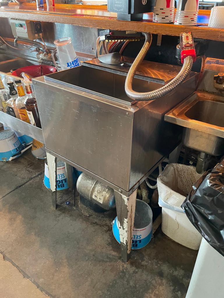 Ice Bin w/ Cold Plate 34in H x 23in x 21in w/ Pump
