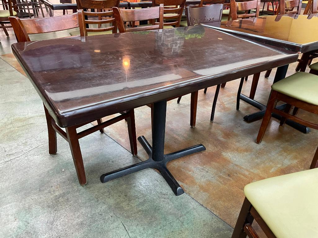 Restaurant Table, Single Pedestal Base, Solid Wood Top, 30in x 30in x 29.5in H
