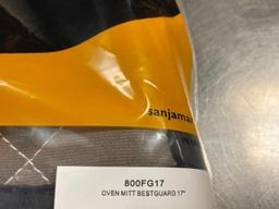 San Jamar No. 800FG17 Oven Mitt Bestguard 17in - New In Package