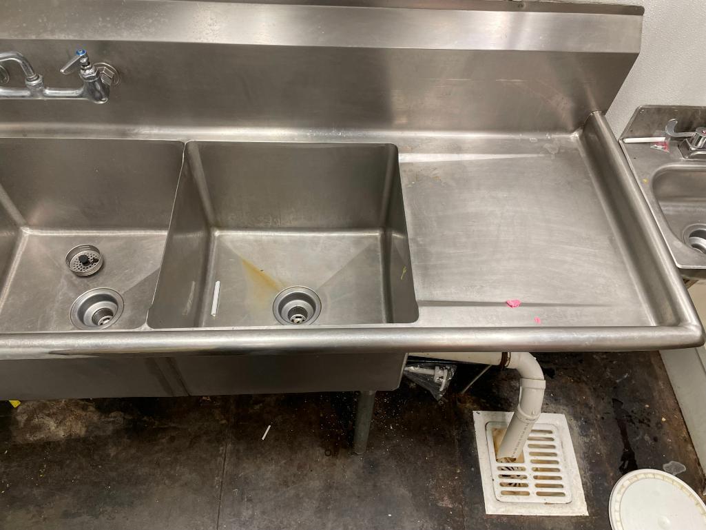Turbo Air Model: TSA-3-12-R1, Stainless Steel 3-Compartment Sink 74in x 24in x 36in x 12in D