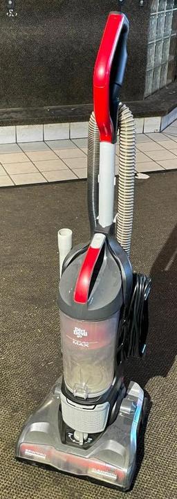 Dirt Devil Endura Max Spin Pro Clean Path Vacuum