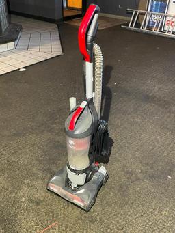 Dirt Devil Endura Max Spin Pro Clean Path Vacuum