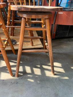 9 Wood Swivel Bar Stools