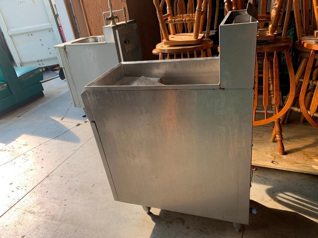 Tri-Star Model: TSF-3540-L LP Floor Fryer