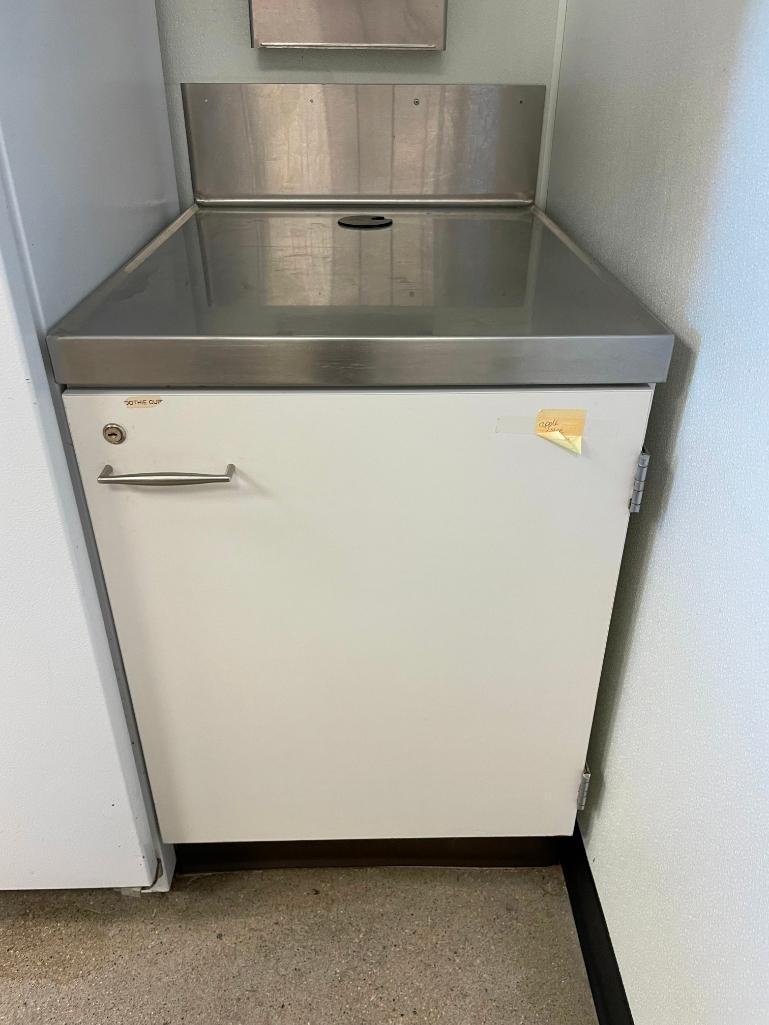 Custom Built Stainless Steel Top Single-Door Worktop Cabinet w/ 2 Shelves, 30in x 24in x 36in