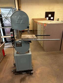Delta 14in Band Saw Model 28-203 w/ Factory Trolley