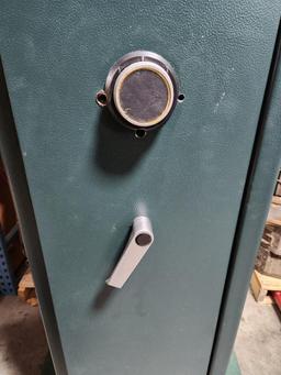 Sentry Gun Safe Model G2215 NO KEY AS IS