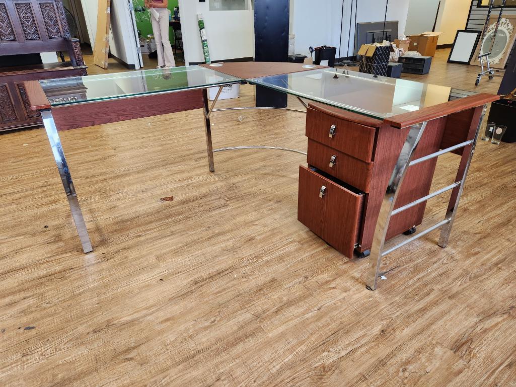 L Shape Glass Top Chrome Finish Office Desk w/ Matching Drawers 24in x 62in x 30in