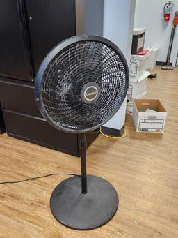 Laska Height Adjustable Pedestal Fan - Black