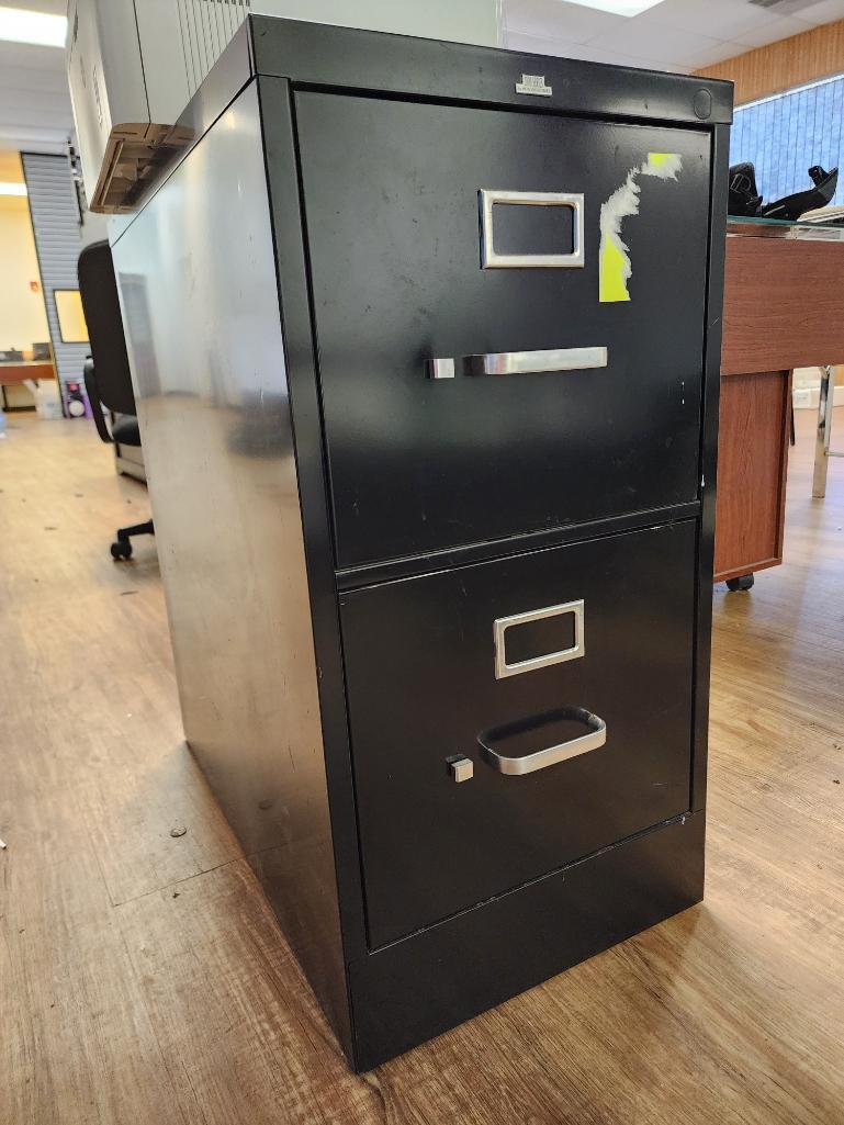Hon 2-Drawer Metal File Cabinet 15" x 26" x 29"