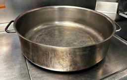 Vollrath 18-10 NSF No. 47762 Intrigue 24-Quaret Brazier Pan