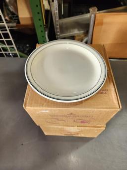 2 New Cases, 12/Case - 24 Total - Homer Laughlin Black Band Round Plates 10-1/2in No. 2171557