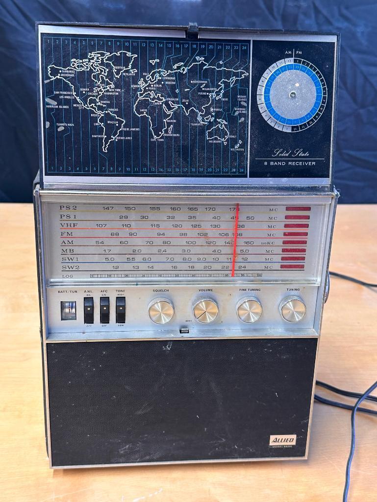 Allied Model 2682 Solid State Eight Band - Tune in the World Portable Radio