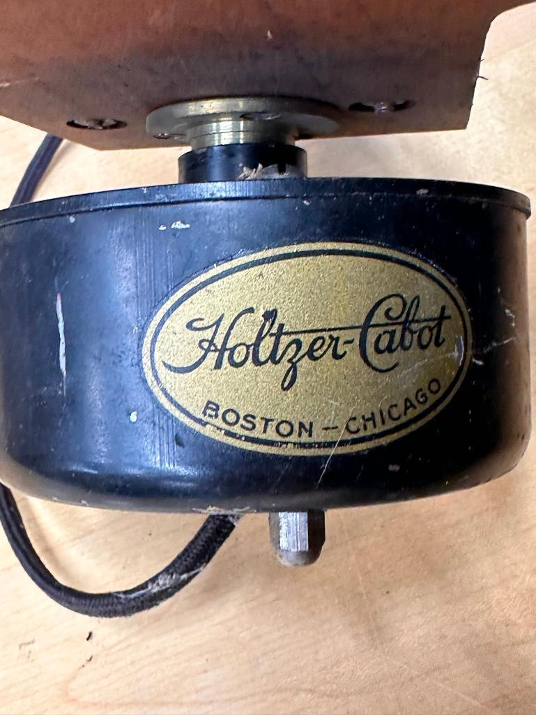 Group of Horn Speakers, Sansui, Magnavox, University, Holtzer-Cabot