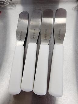 Lot of 4, Mundial NSF W5650-6 UED 6in Baker's Icing Spatula, White