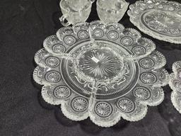 Brockway American Concord Snack Set - (4) Tea Cups w/ Saucer & Divided Tray